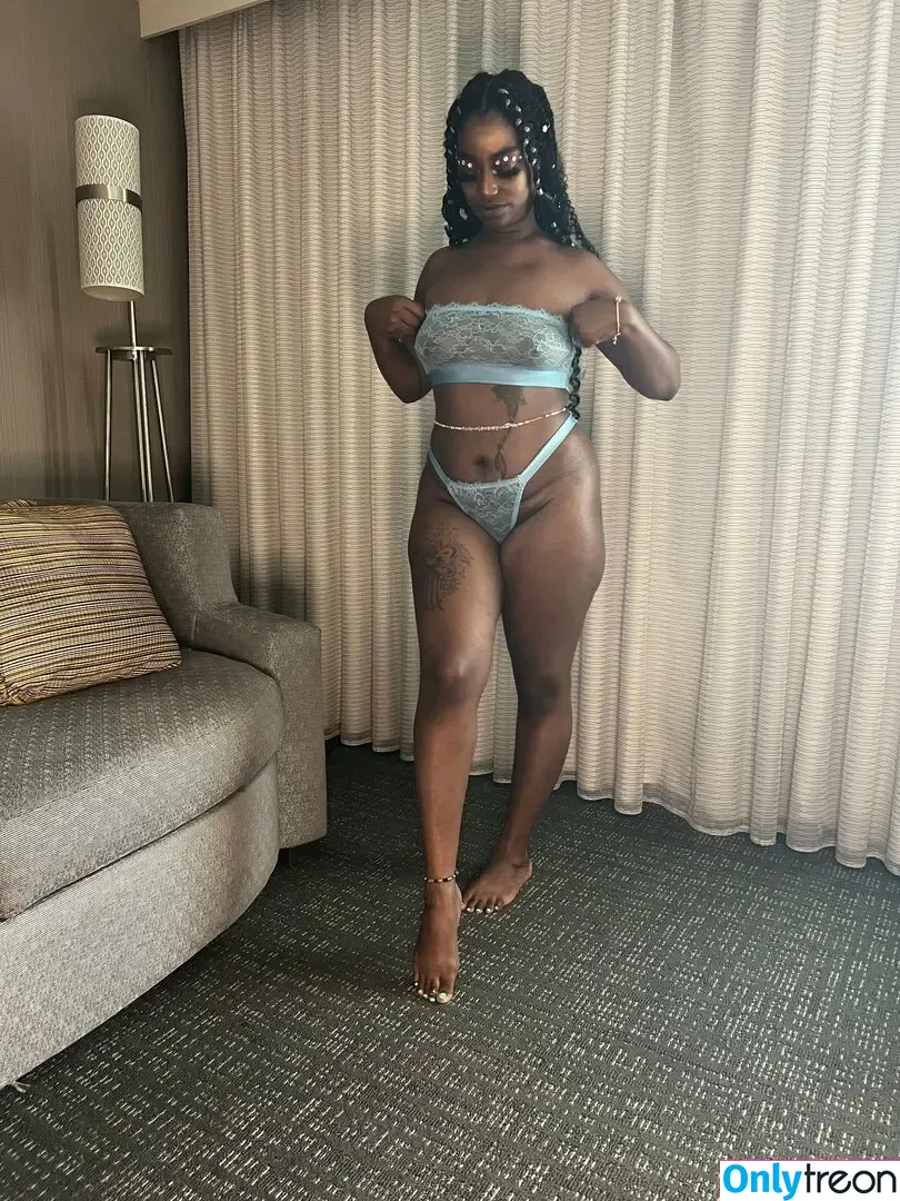 keiland nude photo #0256 (queen_keiland)