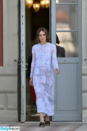 Keira Knightley / keira_knight / keiracknightleys / keiraksource nude photo #0708