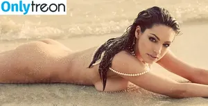 Kelly Brook / IAMKELLYBROOK / iamkb nude photo #0544