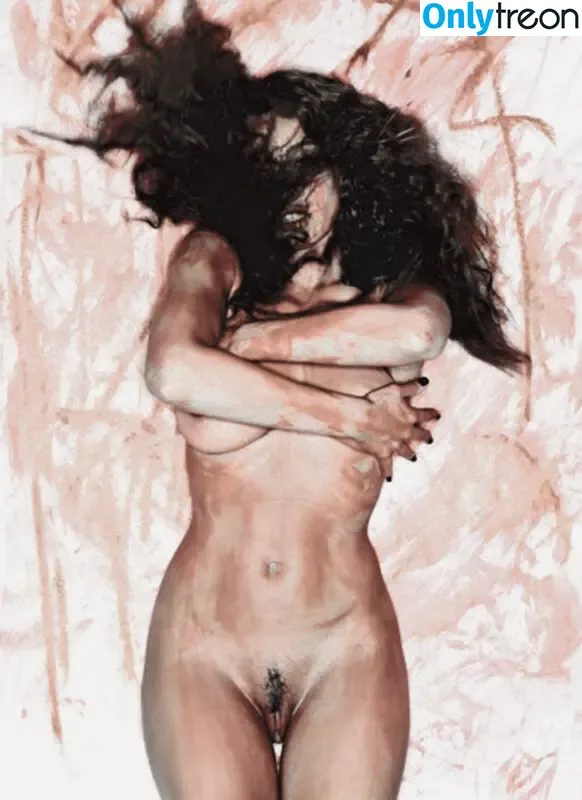 Kelly Brook nude photo #0515 (IAMKELLYBROOK / iamkb)