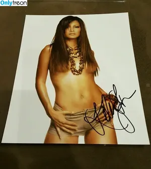Kelly Hu / 33edge / kellyhu nude photo #0373
