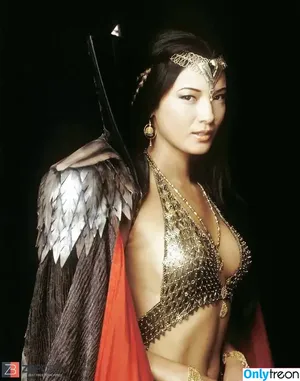 Kelly Hu / 33edge / kellyhu nude photo #0375