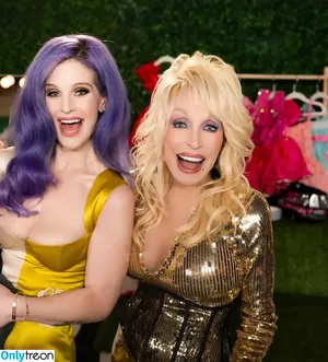 Kelly Osbourne / KellyOsbourne nude photo #0165