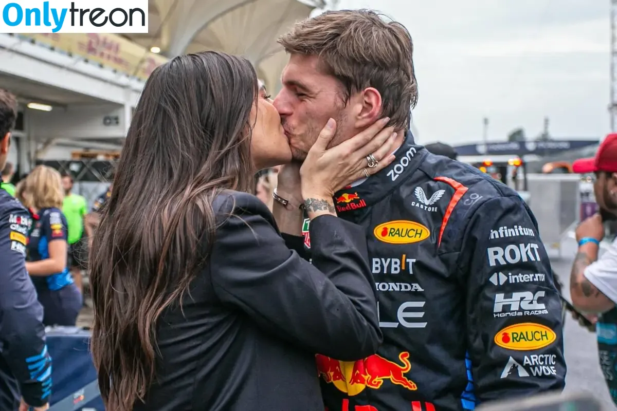 Kelly Piquet nude photo #0206 (kellypiquet)