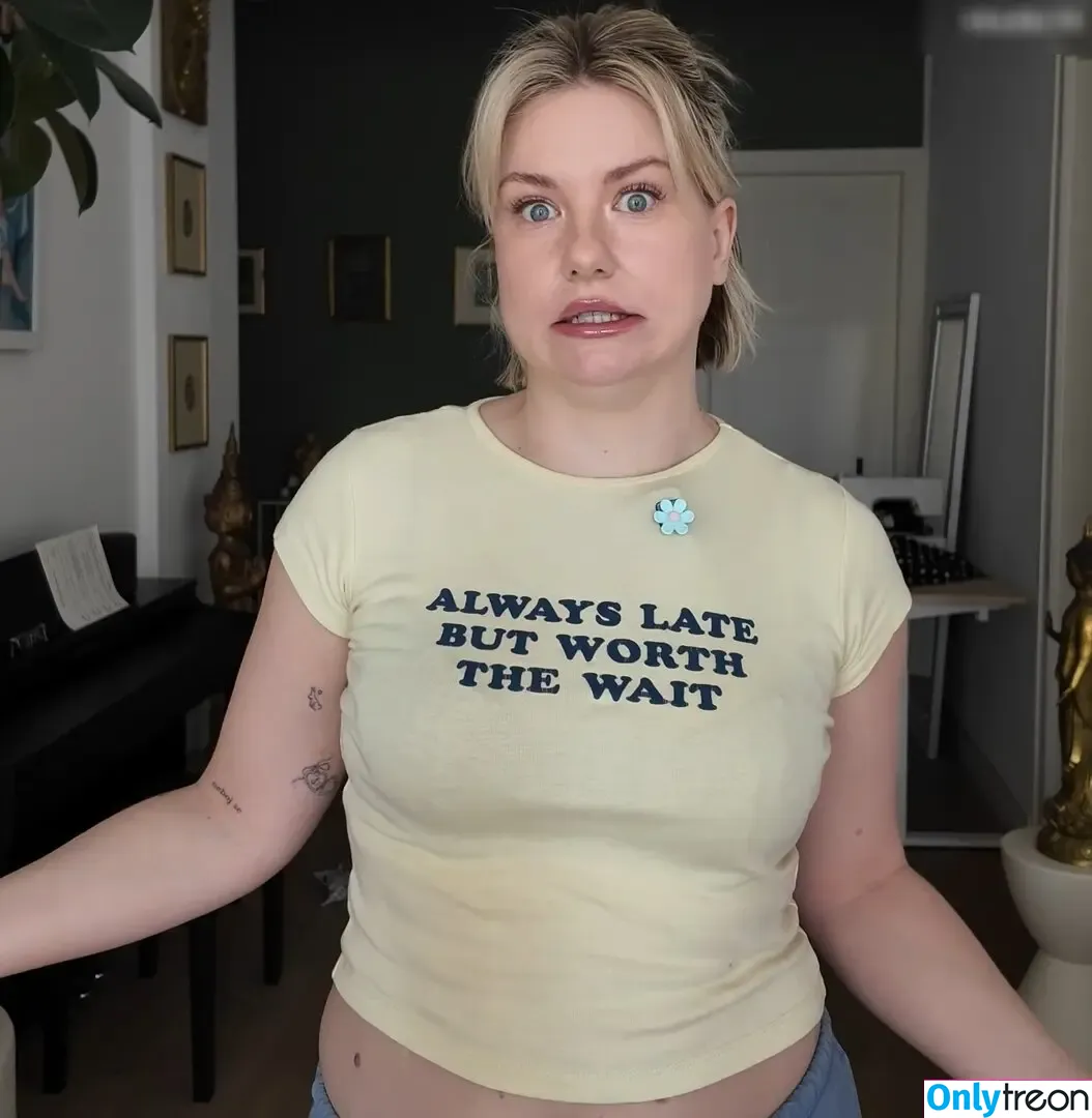 KellyMissesvlog nude photo #0618 (ajandkelz)