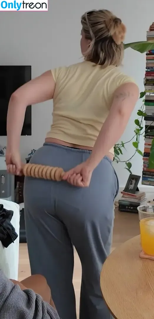 KellyMissesvlog nude photo #0622 (ajandkelz)