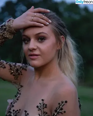 Kelsea Ballerini / kelseaballerini nude photo #0119