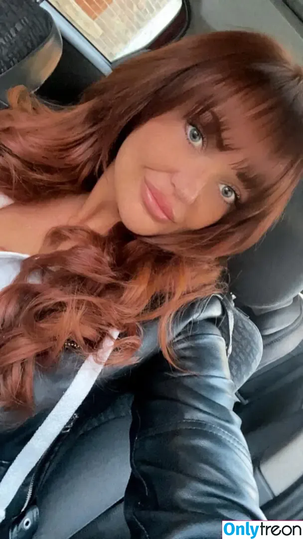 Kelsy A nude photo #0007 (kelsykarter / kelsysof)