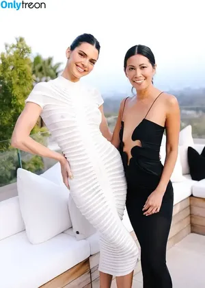Kendall Jenner / KendallJenner nude photo #1808