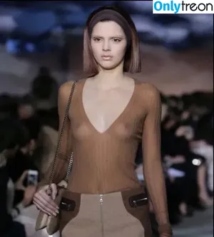 Kendall Jenner / KendallJenner nude photo #1824