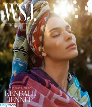 Kendall Jenner / KendallJenner nude photo #2082
