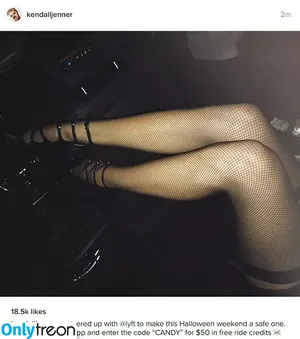 Kendall Jenner / KendallJenner nude photo #2250