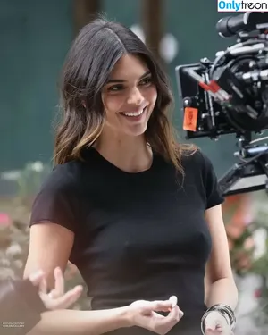 Kendall Jenner / KendallJenner nude photo #2316