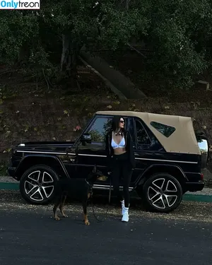 Kendall Jenner / KendallJenner nude photo #2337