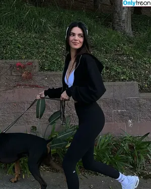 Kendall Jenner / KendallJenner nude photo #2339