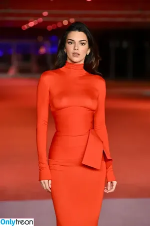 Kendall Jenner / KendallJenner nude photo #2444