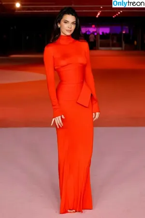 Kendall Jenner / KendallJenner nude photo #2455