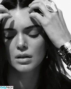 Kendall Jenner / KendallJenner nude photo #2566