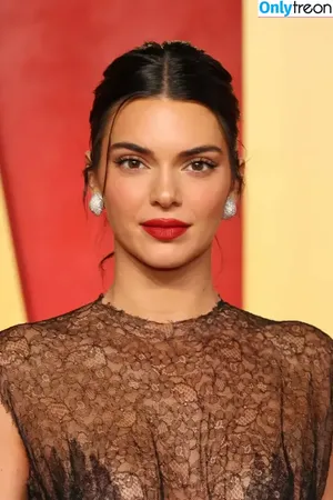 Kendall Jenner / KendallJenner nude photo #2606
