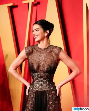 Kendall Jenner / KendallJenner nude photo #2612