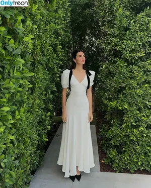 Kendall Jenner / KendallJenner nude photo #2643