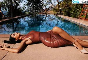 Kendall Jenner / KendallJenner nude photo #2678
