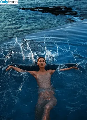 Kendall Jenner / KendallJenner nude photo #2679