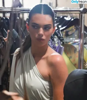 Kendall Jenner / KendallJenner nude photo #2794