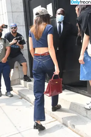 Kendall Jenner / KendallJenner nude photo #2852