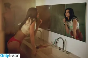 Kendall Jenner / KendallJenner nude photo #2874