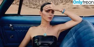 Kendall Jenner / KendallJenner nude photo #2946