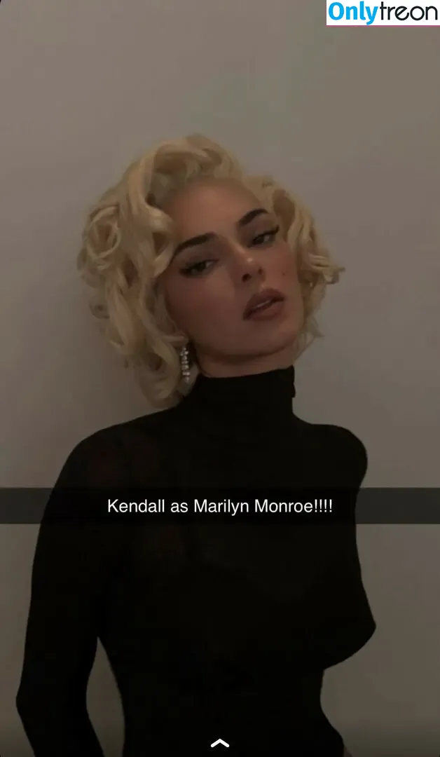Kendall Jenner nude photo #2334 (KendallJenner)