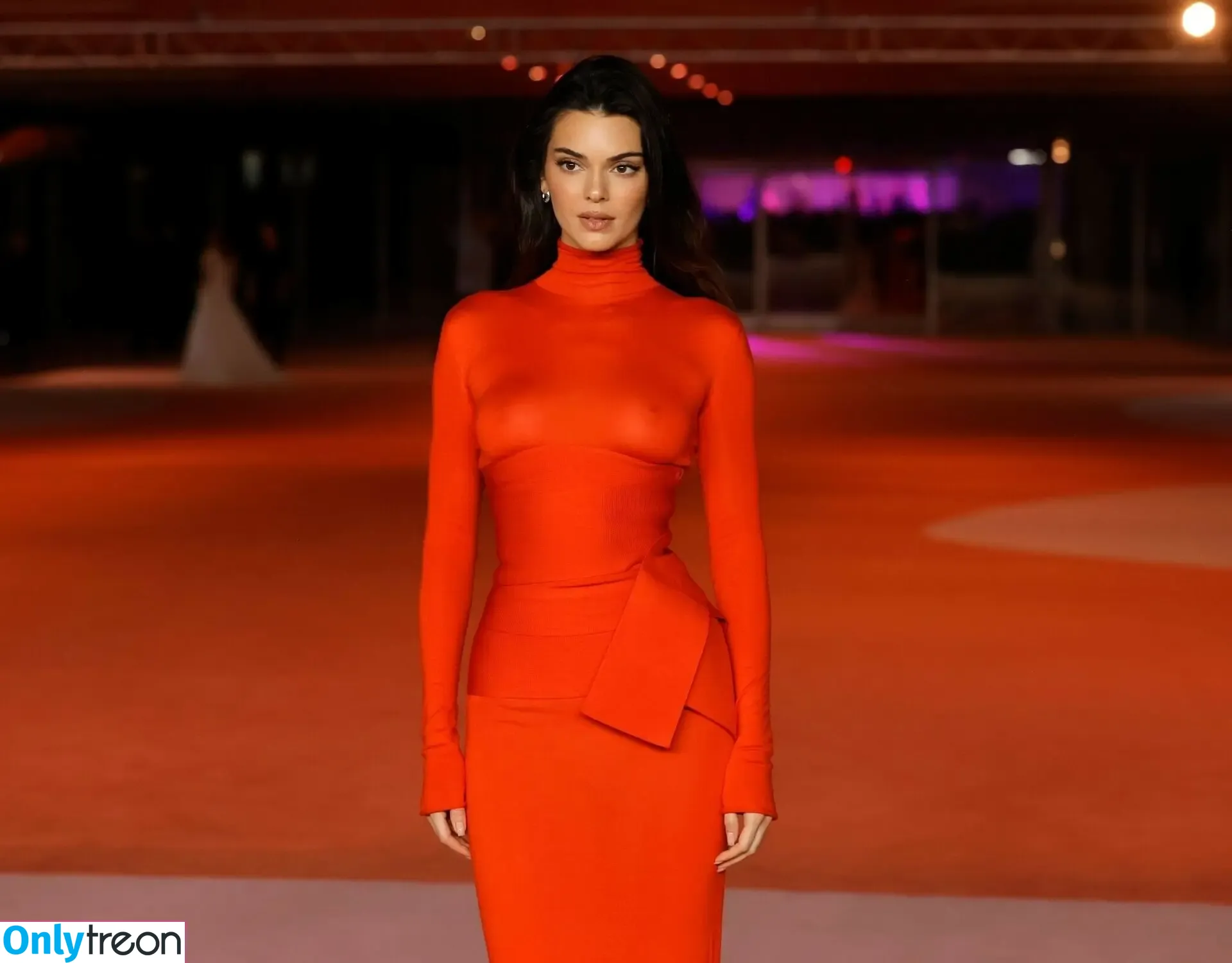 Kendall Jenner nude photo #2474 (KendallJenner)