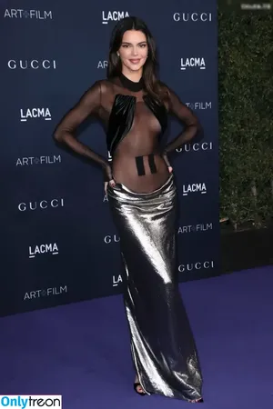Kendall Jenner / KendallJenner nude photo #3083