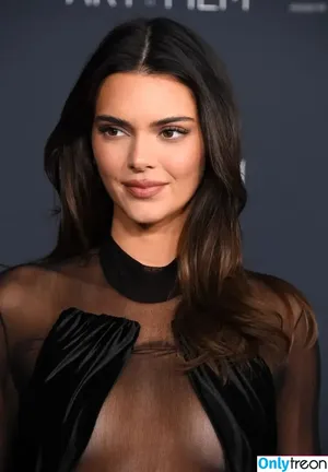 Kendall Jenner / KendallJenner nude photo #3120