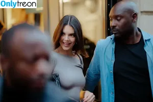 Kendall Jenner / KendallJenner nude photo #3185