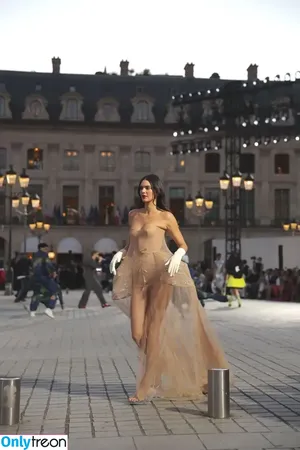 Kendall Jenner / KendallJenner nude photo #3194