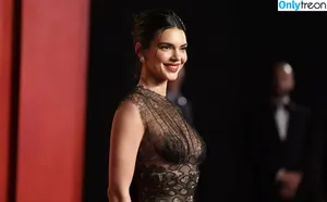 Kendall Jenner / KendallJenner nude photo #3199