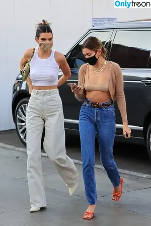 Kendall Jenner / KendallJenner nude photo #3427
