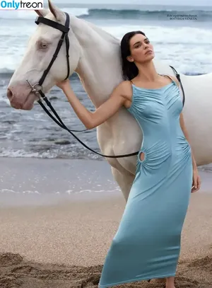 Kendall Jenner / KendallJenner nude photo #3544