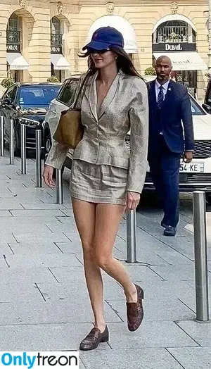 Kendall Jenner / KendallJenner nude photo #3592