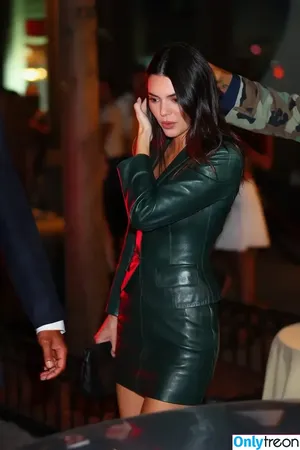 Kendall Jenner / KendallJenner nude photo #3779