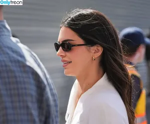 Kendall Jenner / KendallJenner nude photo #3794