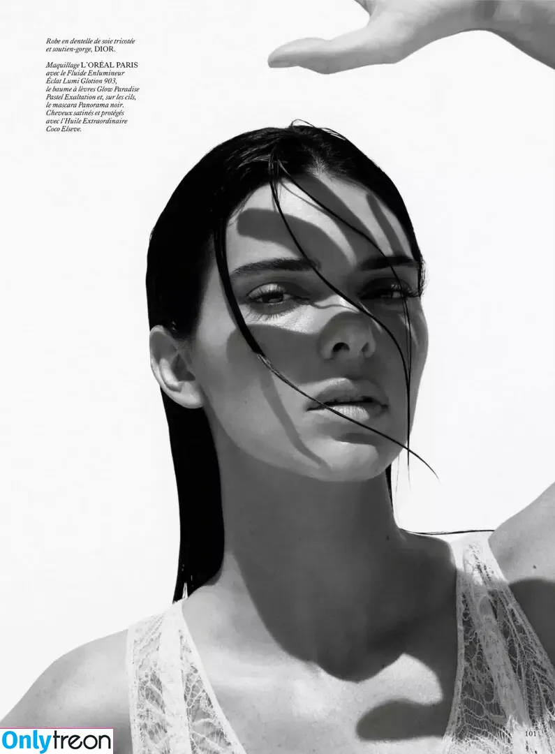 Kendall Jenner nude photo #3553 (KendallJenner)