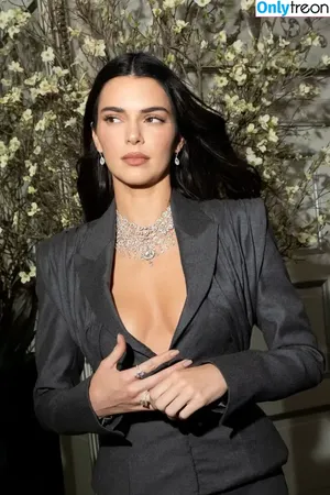 Kendall Jenner / KendallJenner nude photo #4790