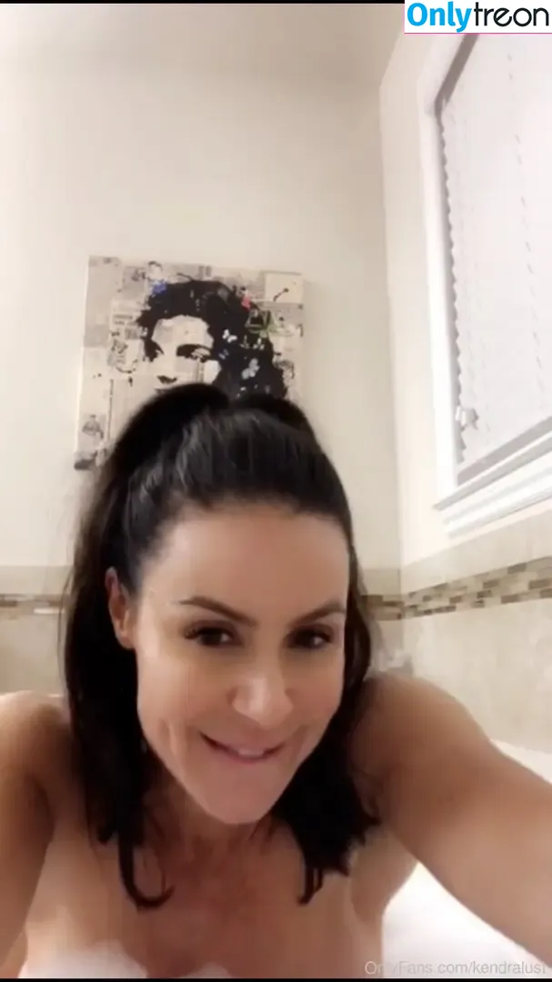 Kendra Lust nude photo #0133 (KendraLust / kendra_lust)