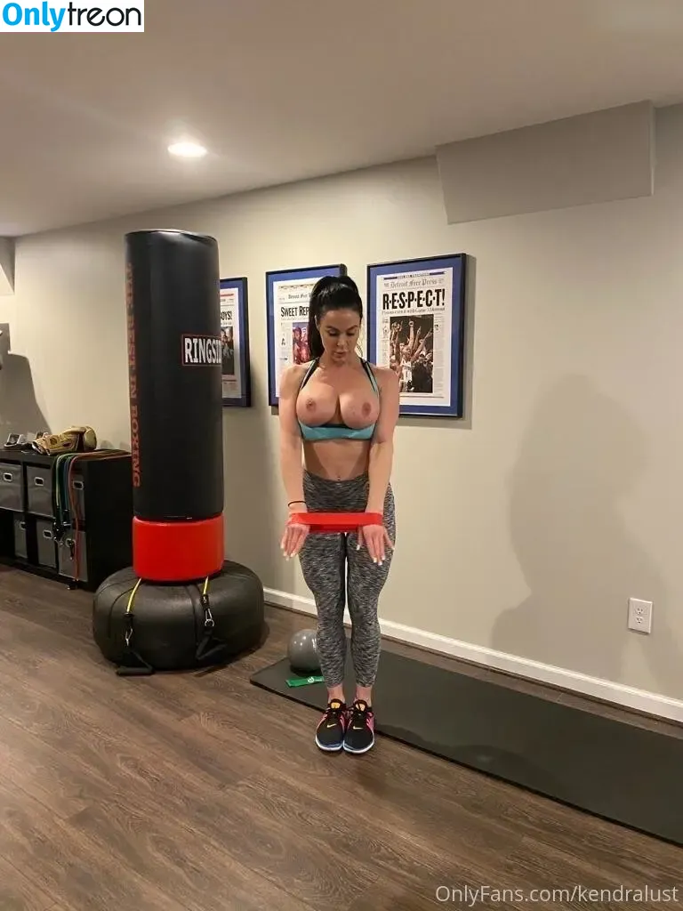 Kendra Lust nude photo #0199 (KendraLust / kendra_lust)