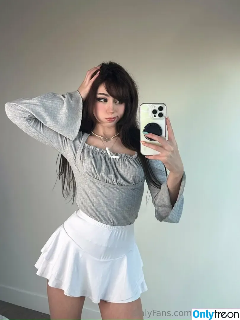Kennakins nude photo #0033 (kenna.kins)