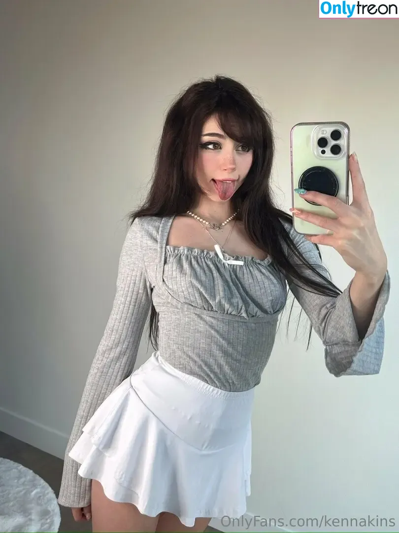 Kennakins nude photo #0035 (kenna.kins)