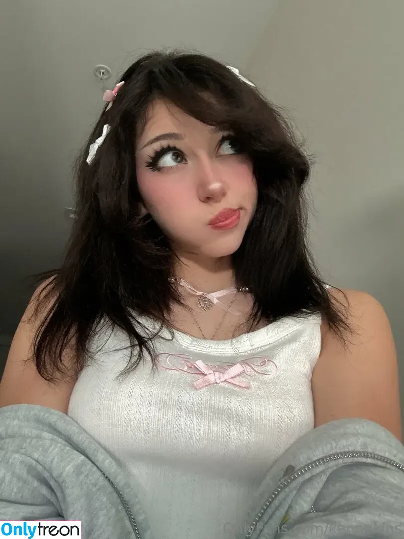 Kennakins nude photo #0132 (kenna.kins)